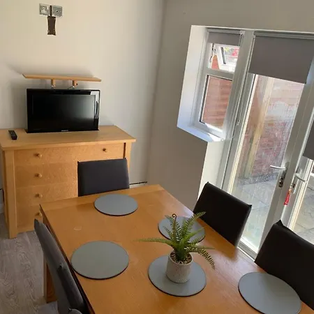 Villa Beautiful House In A Perfect Location à Lytham St Annes Extérieur photo
