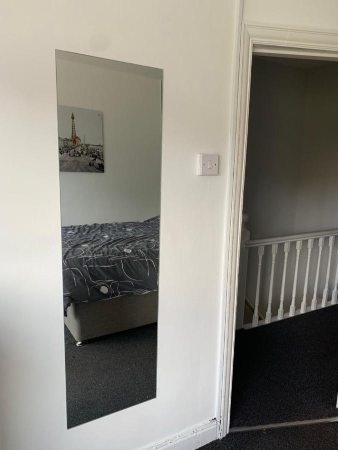 Beautiful House In A Perfect Location Hébergement de vacances Lytham St Annes